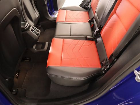 Used 2025 BMW X2 xDrive28i w/ M Sport Package image 13