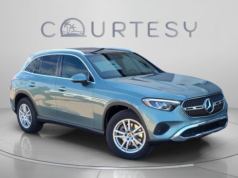 Certified 2026 Mercedes-Benz GLC 300 4MATIC image 5