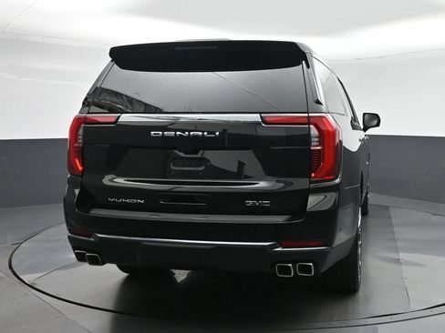 Used 2026 GMC Yukon XL Denali Ultimate AWD/4WD image 6