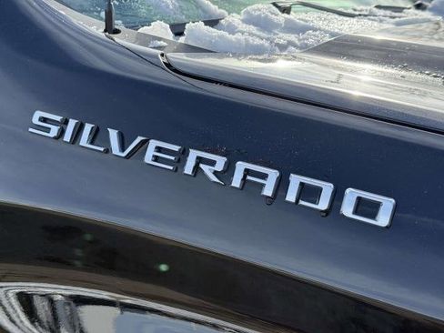 Used 2022 Chevrolet Silverado 1500 Custom image 7