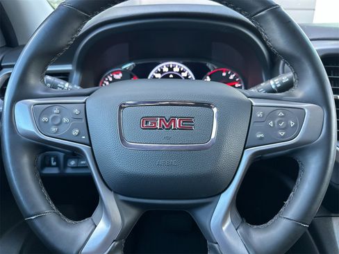 Used 2023 GMC Acadia AT4 w/ Technology Package image 27