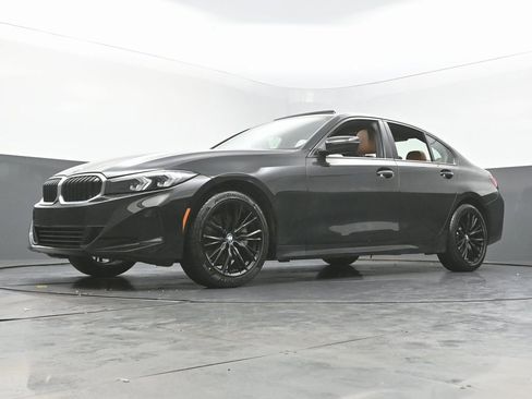 Used 2023 BMW 330i xDrive Sedan w/ Premium Package image 55