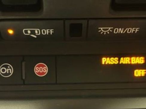 Used 2019 Cadillac XT4 Premium Luxury image 32