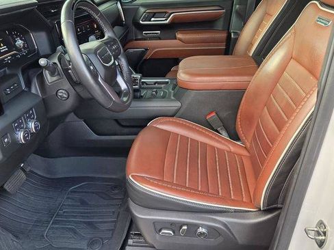 Certified 2024 GMC Sierra 1500 Denali Ultimate AWD/4WD image 9