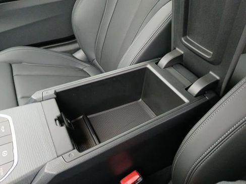 New 2025 BMW 430i Convertible w/ M Sport Package image 23