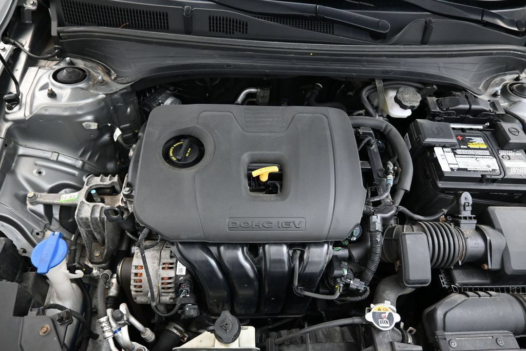 Certified 2022 Kia Forte GT-Line FWD image 16