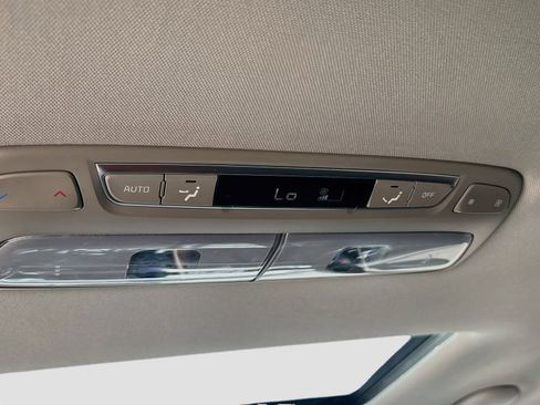 Used 2022 Kia Telluride EX w/ EX Premium Package FWD image 27
