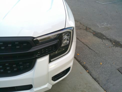 Used 2024 Ford Ranger XL w/ Trailer Tow Package image 7