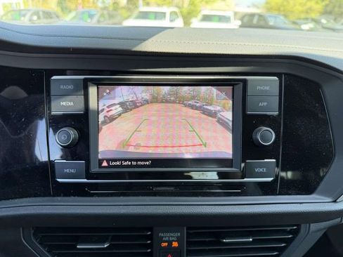 Used 2023 Volkswagen Jetta Sport FWD image 23
