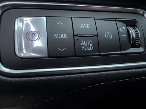 Used 2026 Buick Enclave Sport Touring AWD/4WD image 29