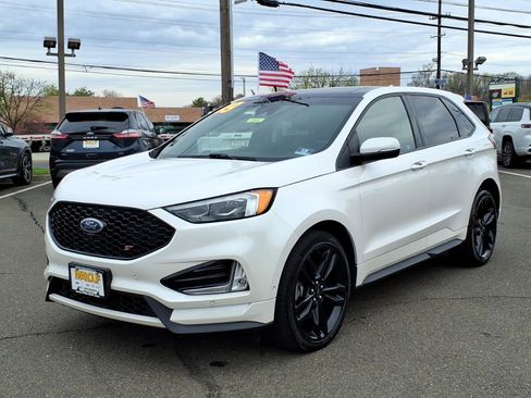 Used 2019 Ford Edge ST w/ Equipment Group 401A image 3