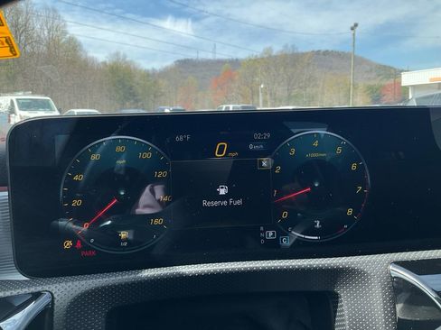 Used 2022 Mercedes-Benz CLA 250 image 22