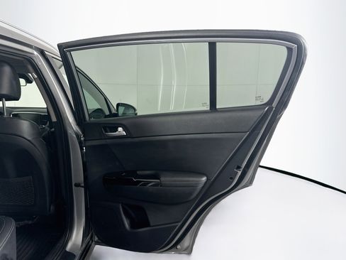 Used 2021 Kia Sportage EX FWD image 30