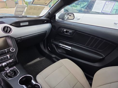Used 2015 Ford Mustang GT Premium RWD image 12