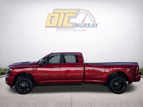New 2026 RAM 3500 Laramie AWD/4WD image 8