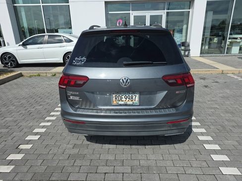 Used 2019 Volkswagen Tiguan SE w/ Panoramic Sunroof Package AWD/4WD image 7