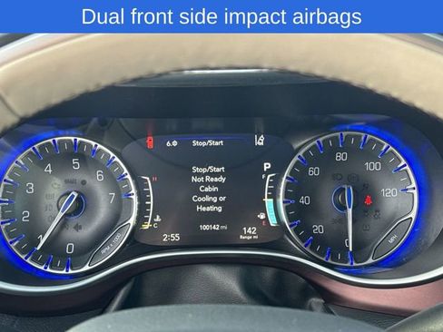 Used 2018 Chrysler Pacifica Limited w/ Advanced Safetytec Group image 18