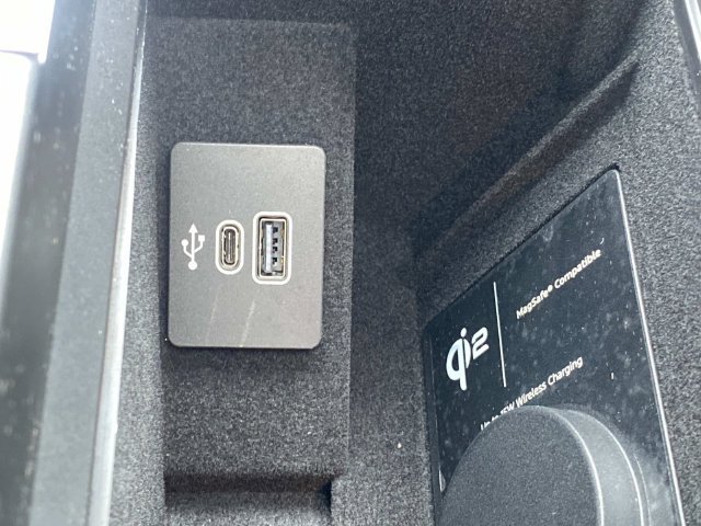 New 2027 Lincoln Navigator Reserve AWD/4WD image 24