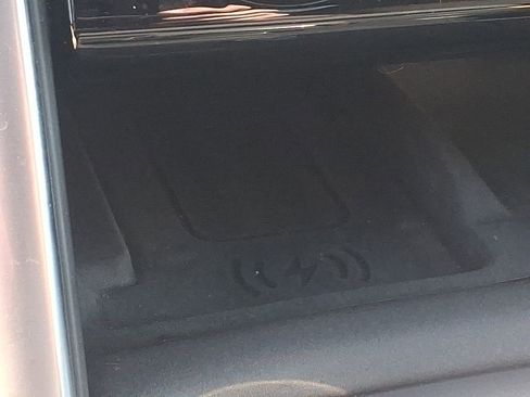 Used 2023 Land Rover Discovery S R-Dynamic image 26