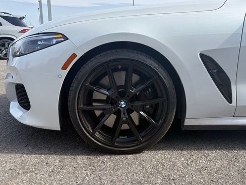 Used 2022 BMW M850i xDrive Convertible image 4