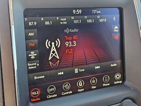 Used 2019 Dodge Durango GT image 22