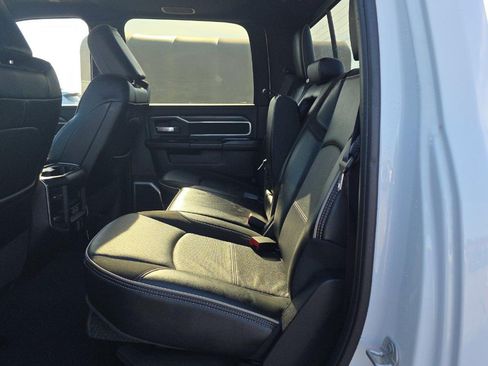 Used 2024 RAM 2500 Laramie w/ Night Edition AWD/4WD image 10