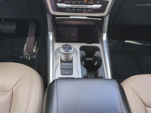 Certified 2020 Ford Explorer XLT w/ Equipment Group 202A image 19