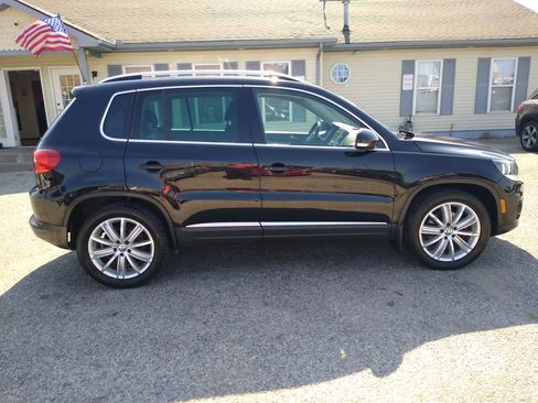 Used 2014 Volkswagen Tiguan SEL image 8