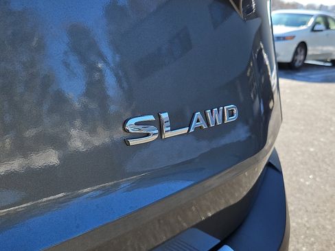 Certified 2023 Nissan Rogue SL w/ SL Premium Package image 30