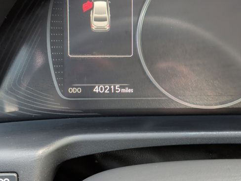 Used 2021 Lexus ES 350 Ultra Luxury w/ Accessory Package 2 image 13