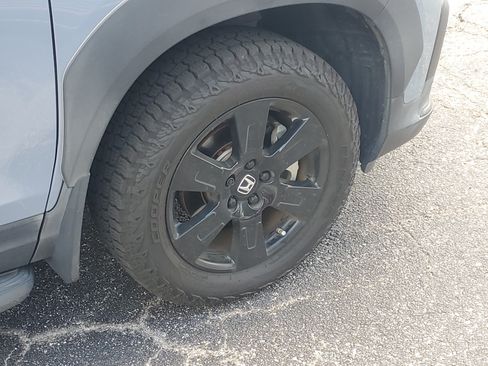 Used 2022 Honda Pilot TrailSport image 7