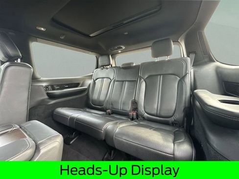 Used 2022 Jeep Grand Wagoneer Series I AWD/4WD image 11