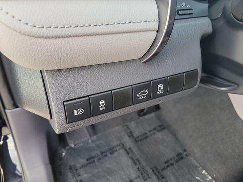 Certified 2023 Toyota Camry LE FWD image 23