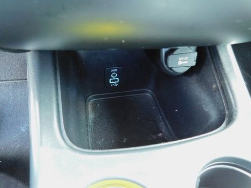 Used 2019 Dodge Journey GT image 34