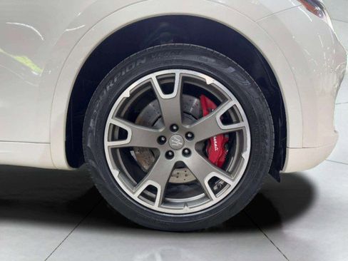 Used 2017 Maserati Levante S image 69