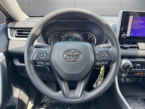 Certified 2023 Toyota RAV4 LE AWD/4WD image 13