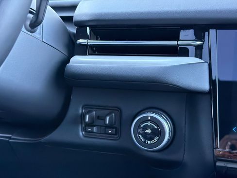 New 2026 Lincoln Navigator L Reserve w/ Jet Appearance Package AWD/4WD image 28