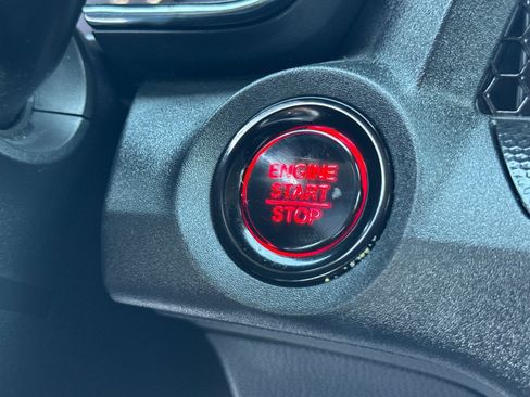 Used 2025 Honda CR-V LX image 16