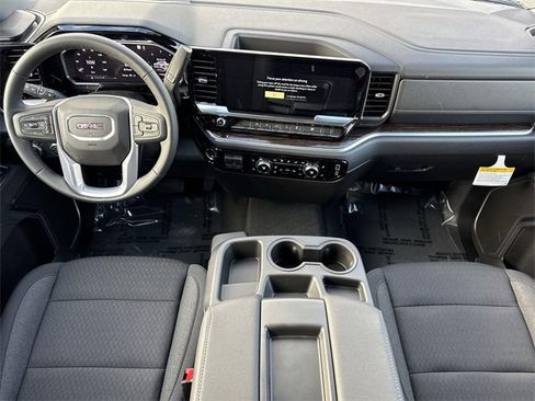 New 2026 GMC Sierra 1500 Elevation image 7
