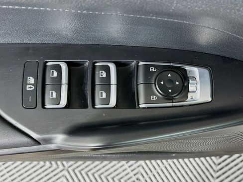 Used 2025 Kia K5 LXS image 15