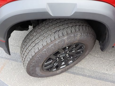 Used 2026 Chevrolet Colorado Trail Boss AWD/4WD image 42
