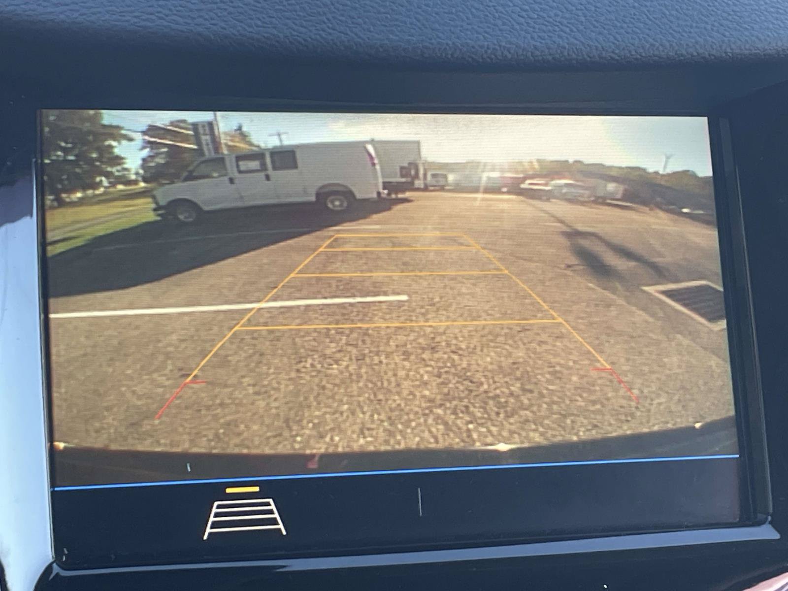 Certified 2019 Chevrolet Trax LT w/ Redline Edition FWD image 21