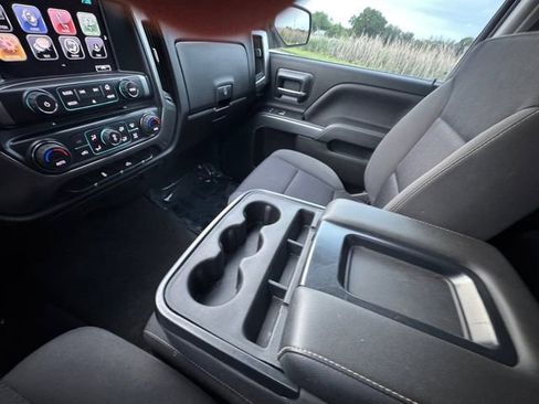 Used 2017 Chevrolet Silverado 1500 LT w/ Texas Edition image 10