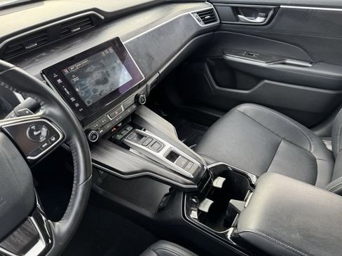 Used 2018 Honda Clarity Touring image 13