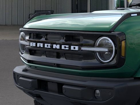 New 2025 Ford Bronco Outer Banks image 22