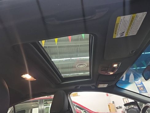 Used 2016 Subaru WRX Premium image 8