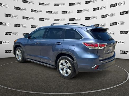 Used 2015 Toyota Highlander Limited FWD image 4