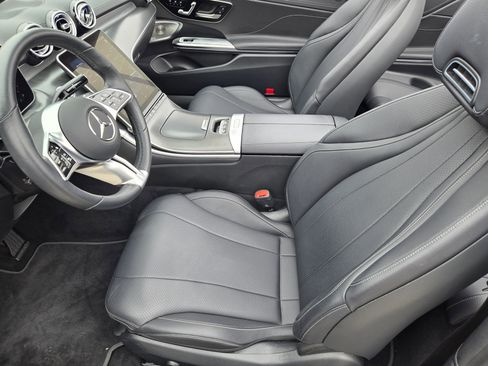Used 2024 Mercedes-Benz CLE 300 4MATIC Cabriolet image 17