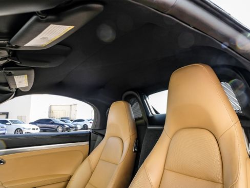 Used 2017 Porsche 718 Boxster image 24