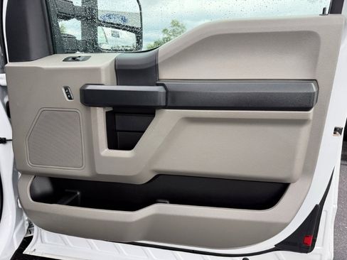 Used 2022 Ford F250 XL w/ Power Equipment Group AWD/4WD image 20
